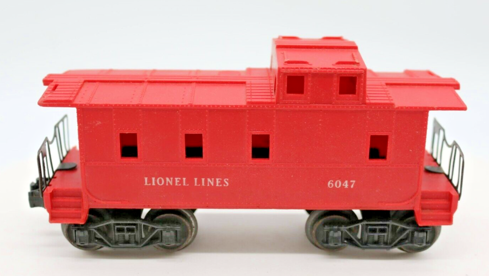 Vintage Lionel 6047 Red Caboose Postwar Diecast with Metal Handrails