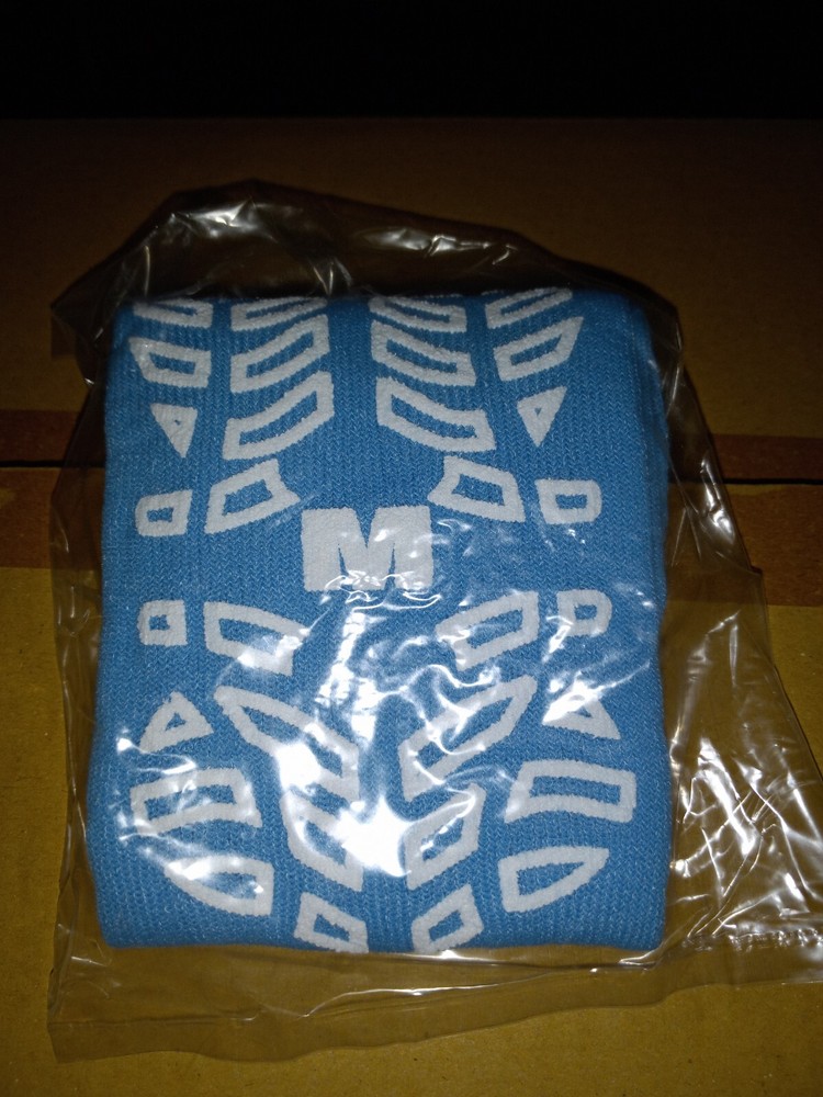 KATT MEDICAL DOUBLE TREAD FOOTWEAR NON SLIP SOCKS/SIZE MEDIUM /COLOR BLUE/48Pair