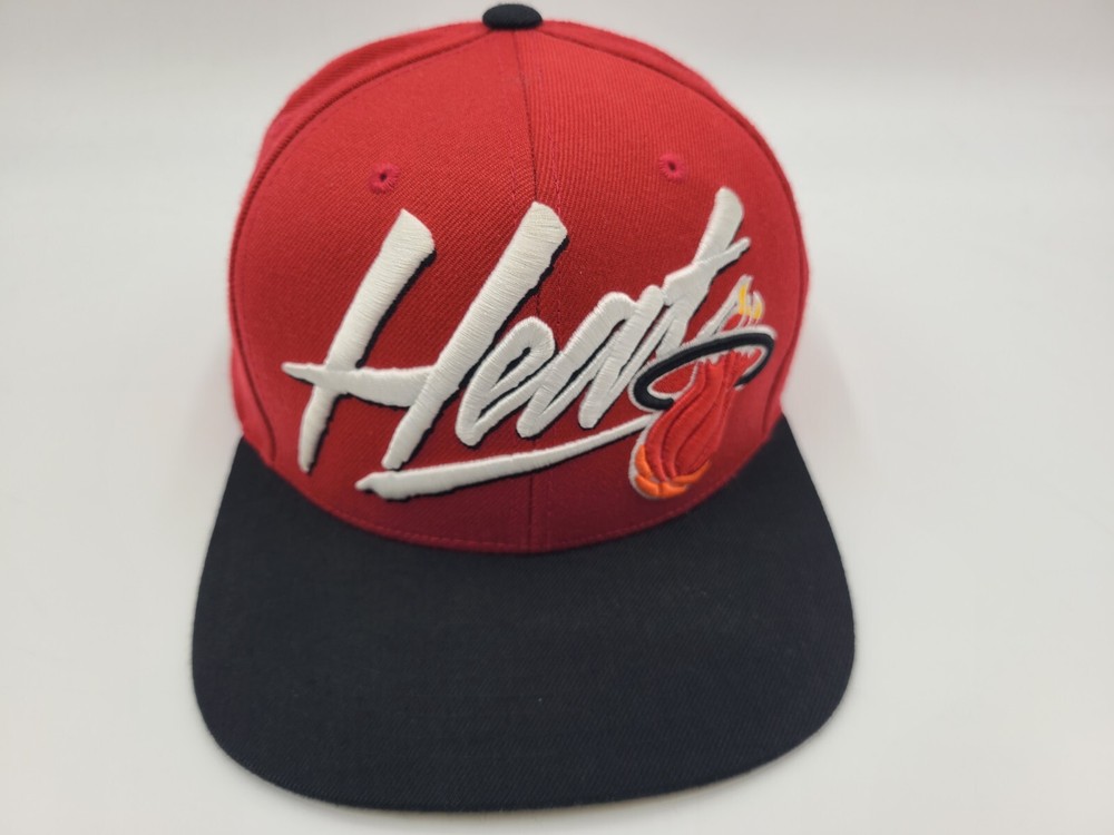 Miami Heat Mitchell & Ness Hardwood Classics Snapback Hat Cap Men NBA Red Black