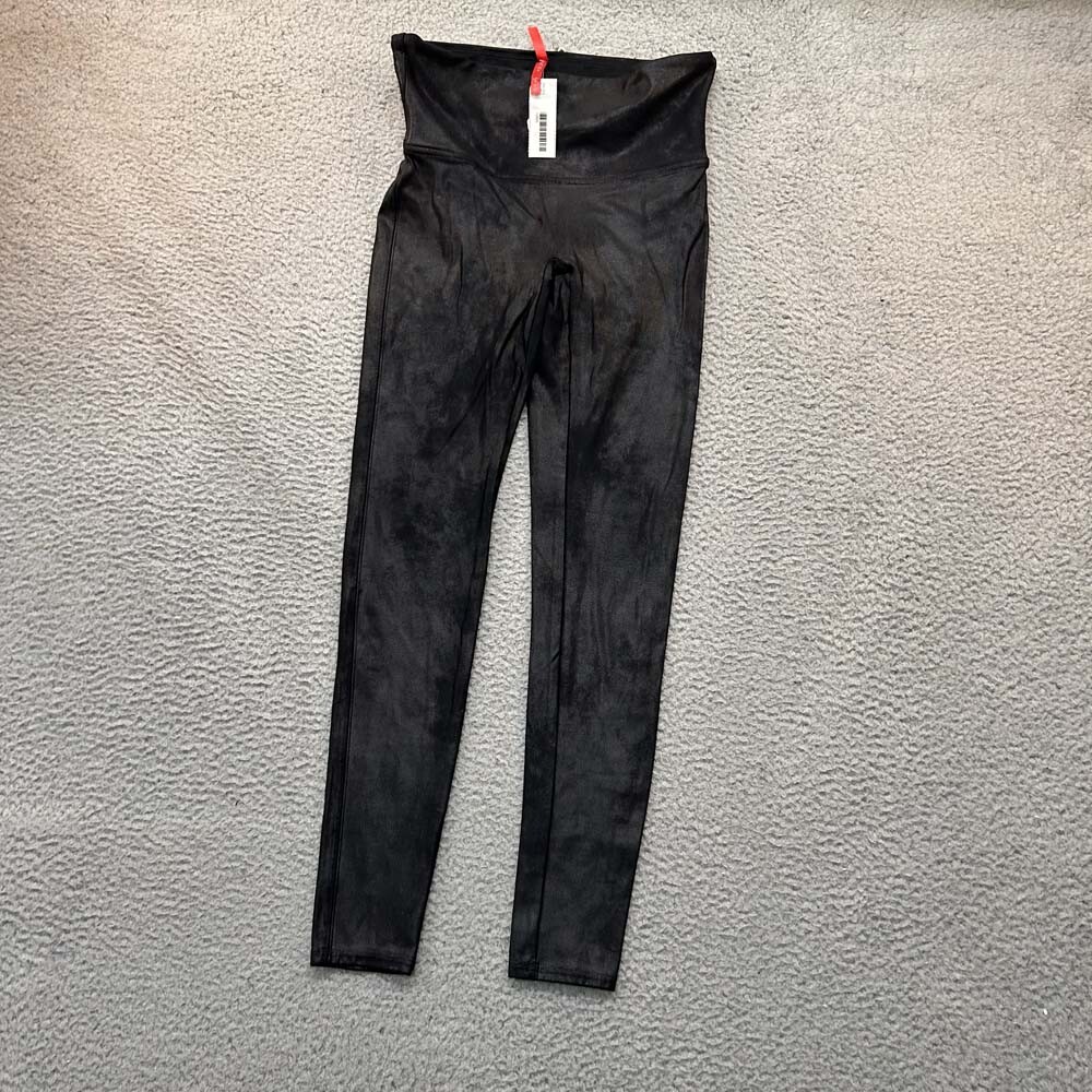 Spanx Leggings Womens Pedal Pusher Size Large Faux Leather type