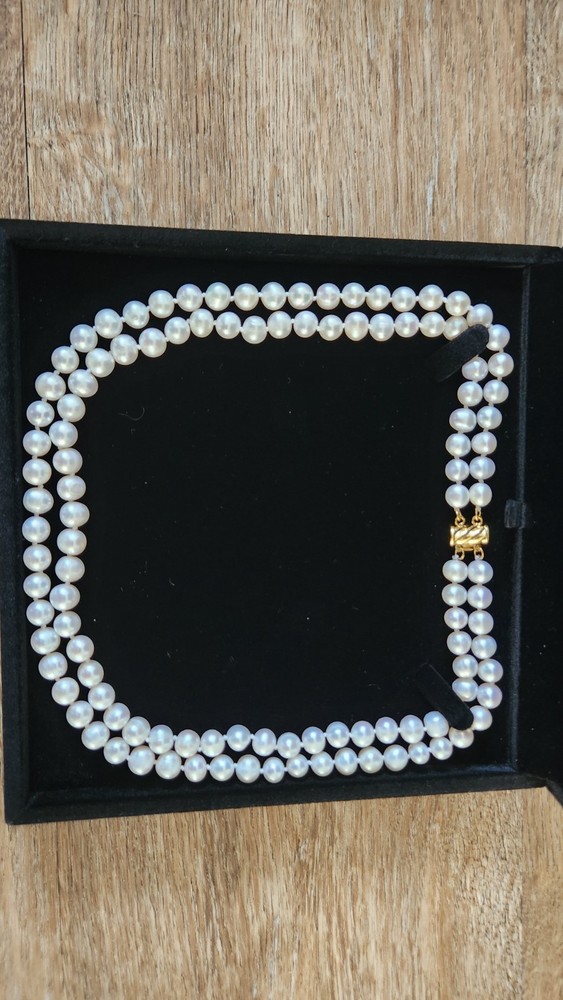 STUNNING DOUBLE STRAND 18