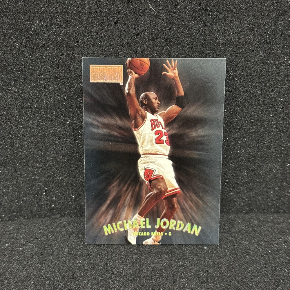 1997-98 SkyBox Premium Michael Jordan Chicago Bulls Basketball Card #29