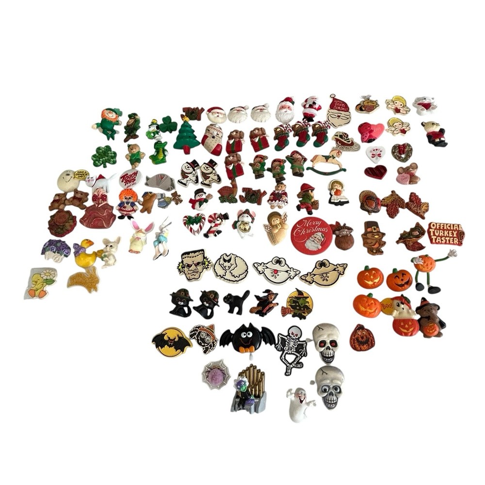 Vintage HALLMARK Variety Lapel Pins Various Holidays Lot of 101