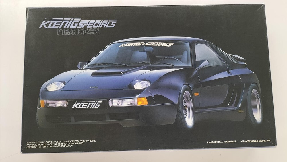 Fujimi Porsche 928 S4 1/24 plastic model