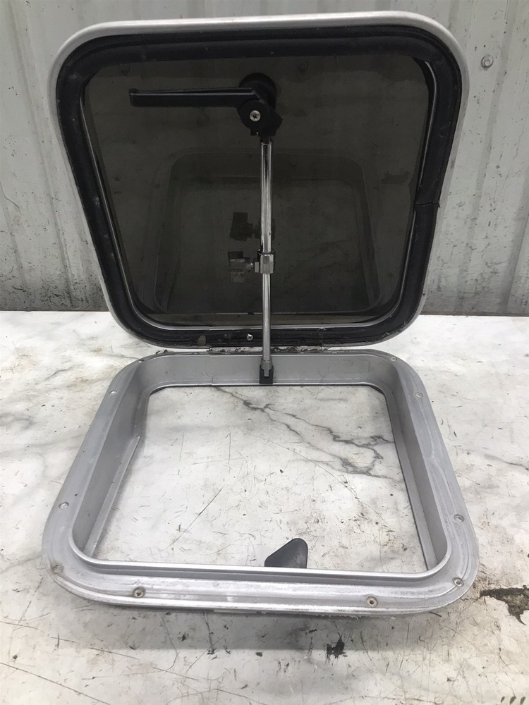 87 Sea Ray 268 Sundancer Boat 12 x 12 in inch square hatch window