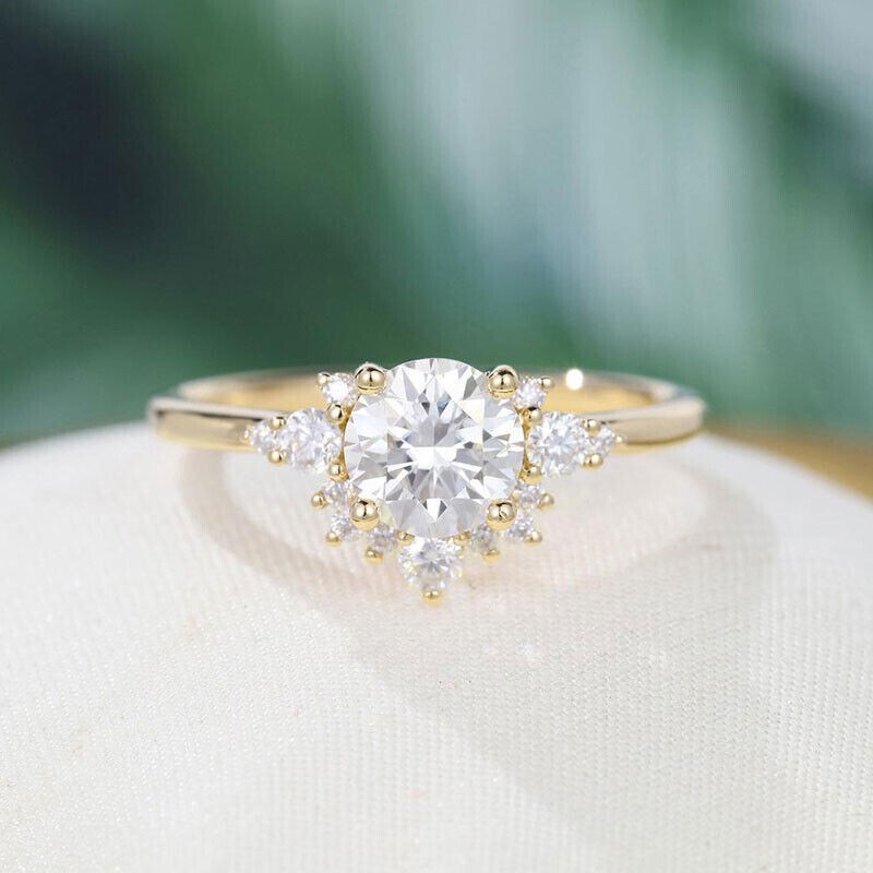 1.50Ct Round Cut Simulated Diamond Stunning Wedding Ring 14k Yellow Gold Plated