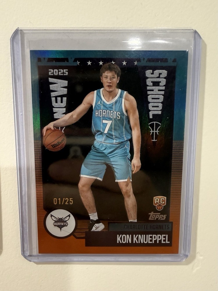 2025-26 Topps New School Kon Knueppel Hornets Orange Rainbow NS-4 01 /25 RC