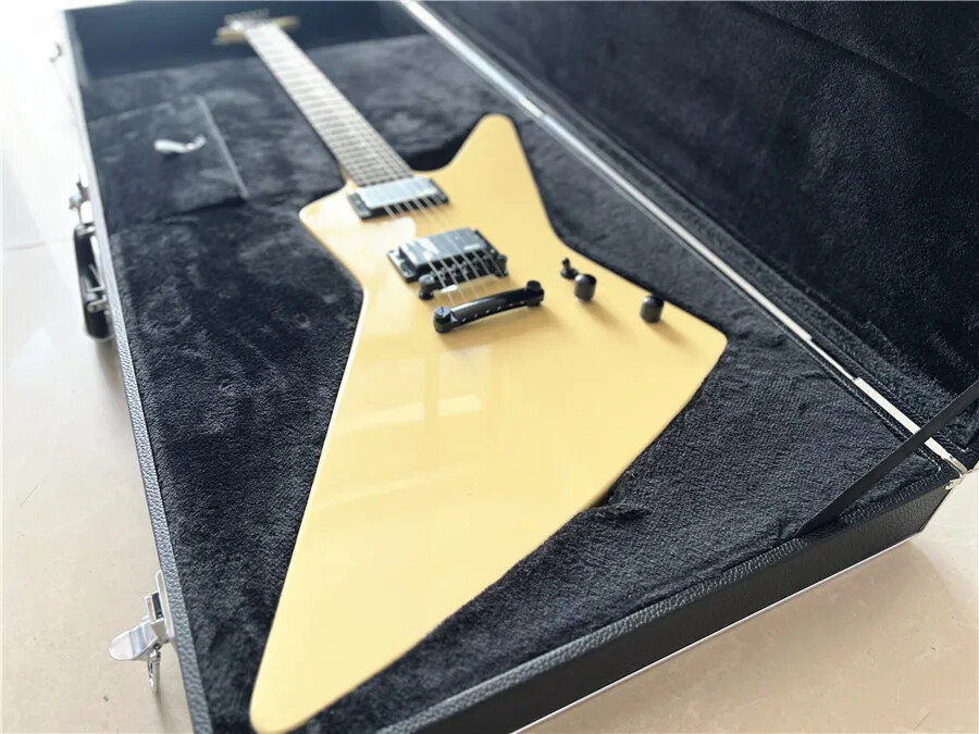 Factory Direct Sales Hard Box Free Shipping Customized Electric Guitar