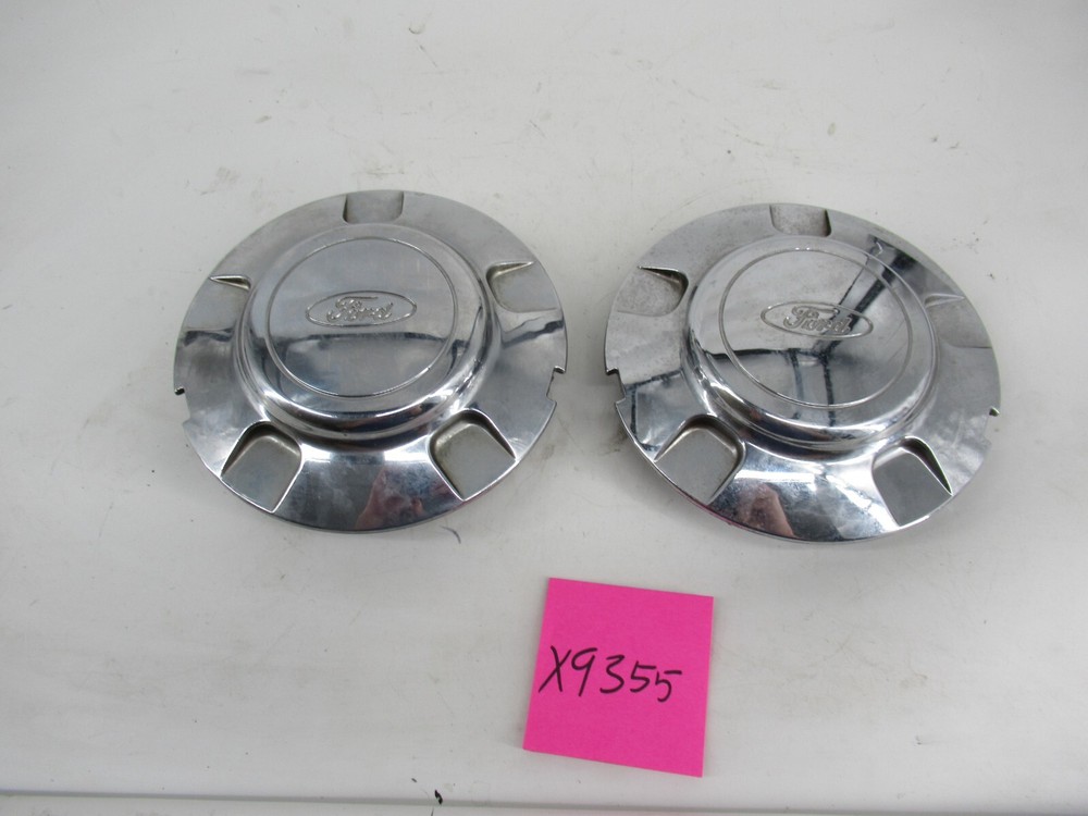 Center Caps Hubcaps Ford Expedition XL14-1A096 OEM Wheel Chrome 3255 3327 3395