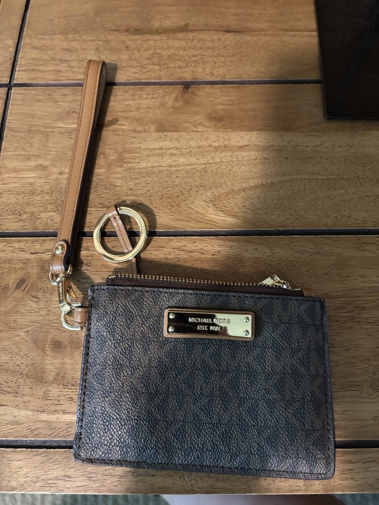 MICHAEL KORS Brown Leather Card Wallet Wristlet with Detachable Keychain