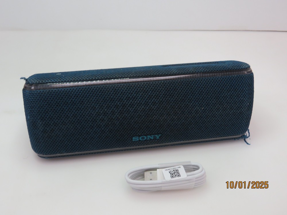Sony SRS-XB31 Portable Bluetooth Speaker in Blue with Cosmetic Damage