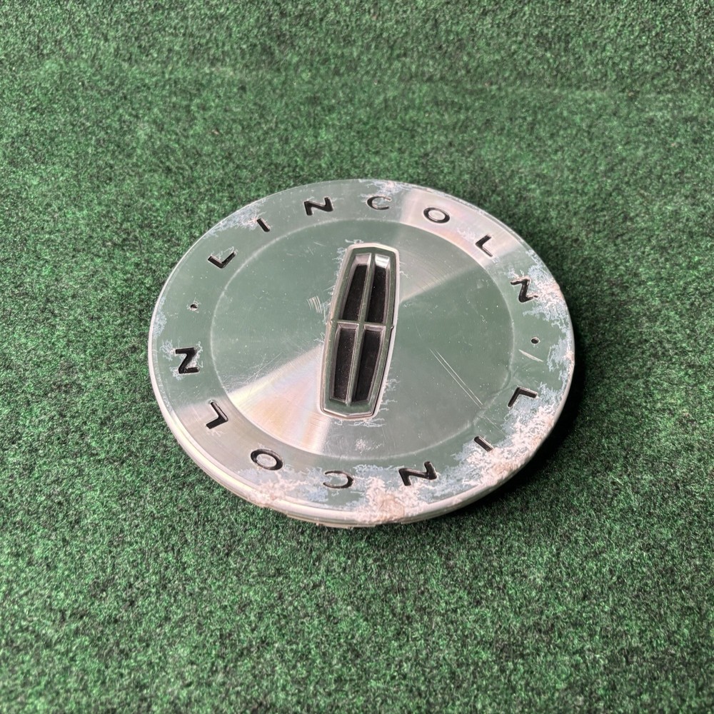 2003-2005 Lincoln Town Car Machined Alloy Center Wheel Cap 3W13-1A096-AA OEM