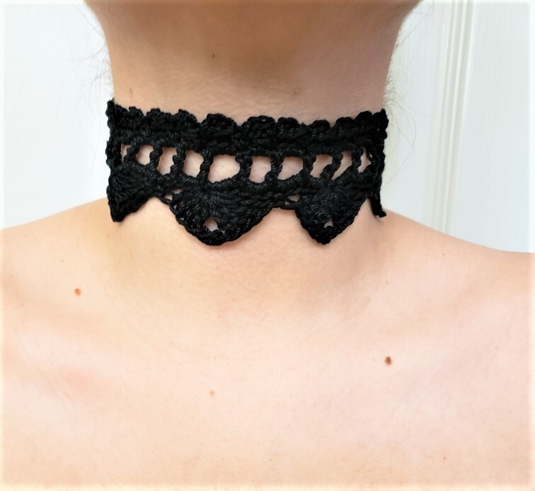 Choker Necklace Black 11 to 12 Inches Adjustable, Brand New Handmade Crochet