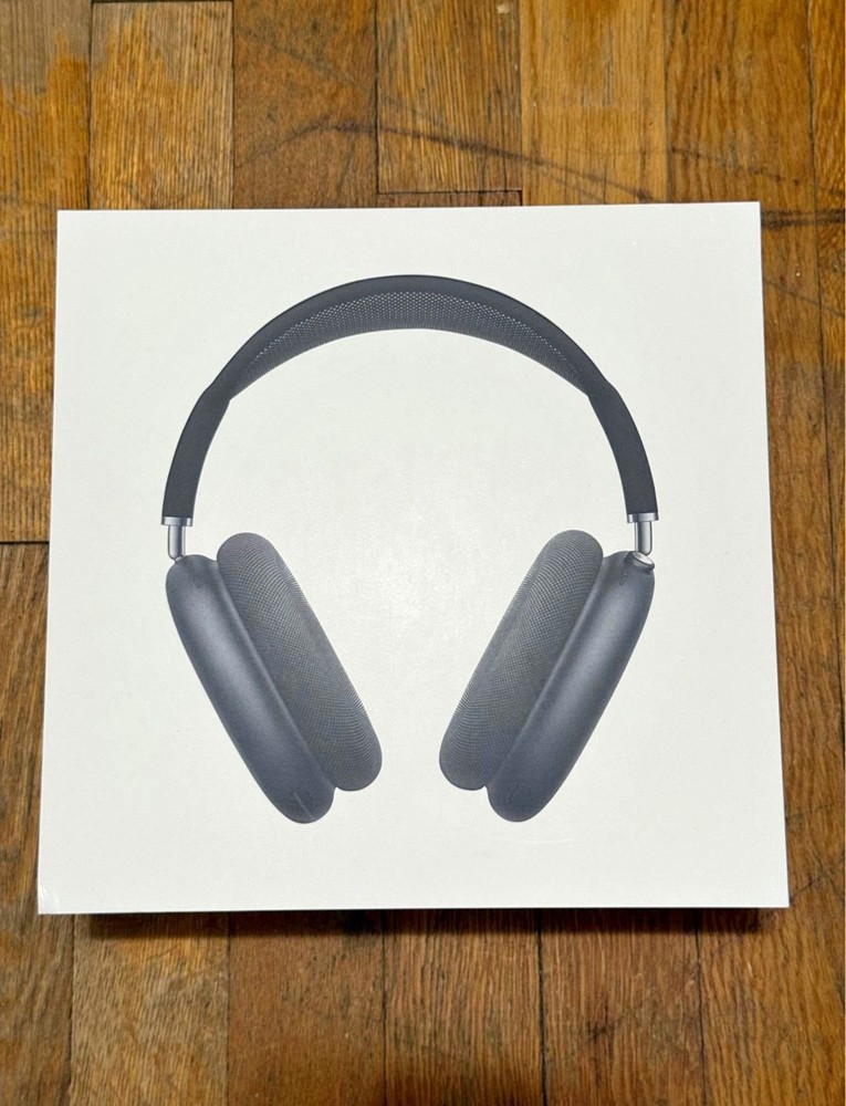 AirPod pro max usb-c headphones Bluetooth