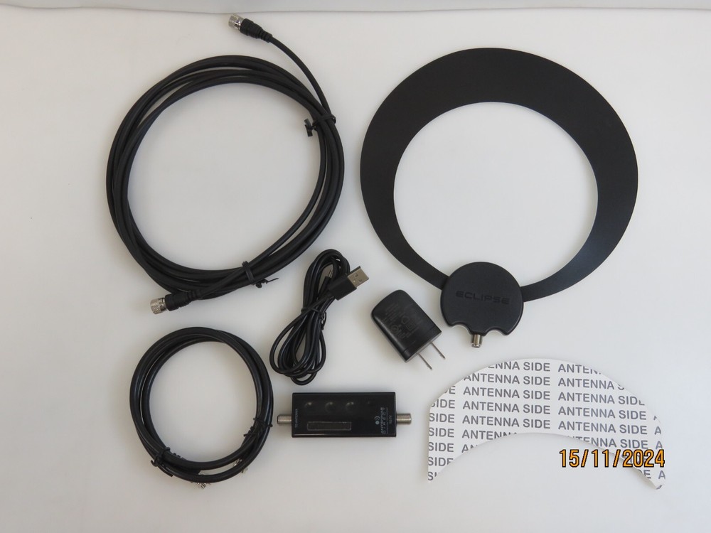 Antennas Direct ClearStream Eclipse Sure Grip Amplified Indoor HDTV Antenna