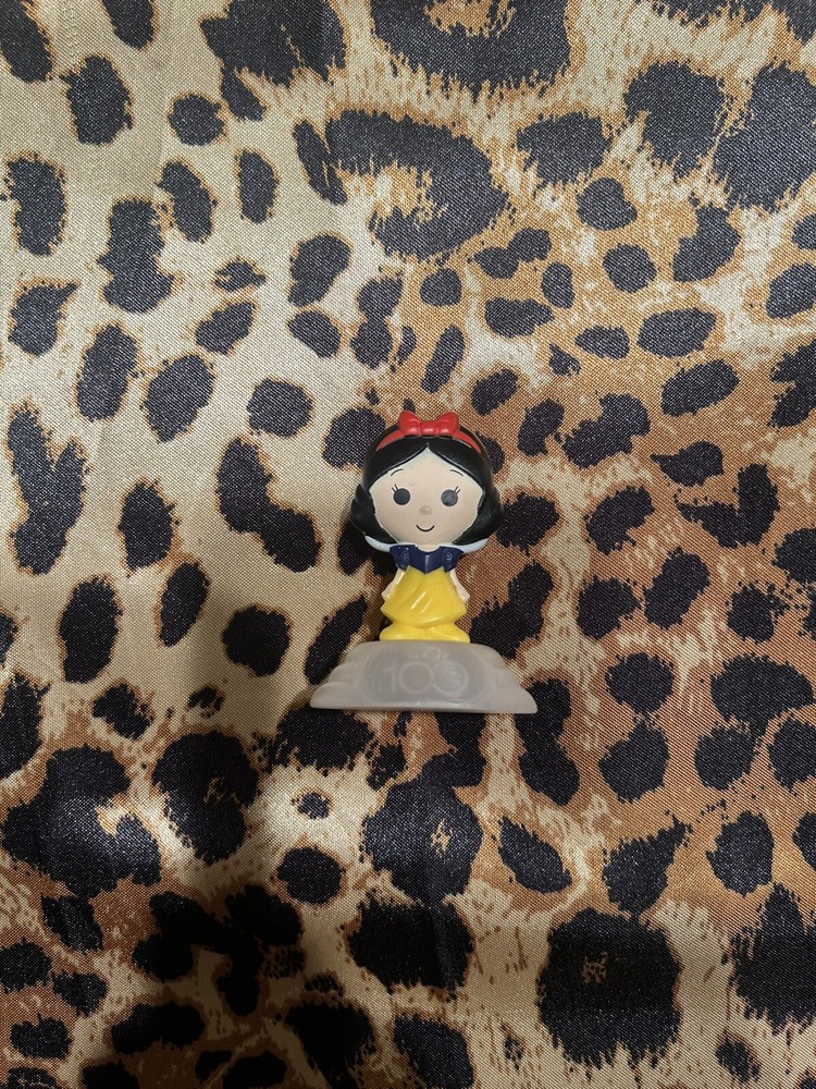 2023 Disney 100 McDonald’s Happy Meal Toy- Snow White