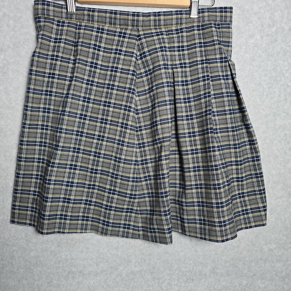Tommy Hilfiger Womens Size 12 Preppy Tartan Plaid Pleated Skirt w/ Shorts Skort