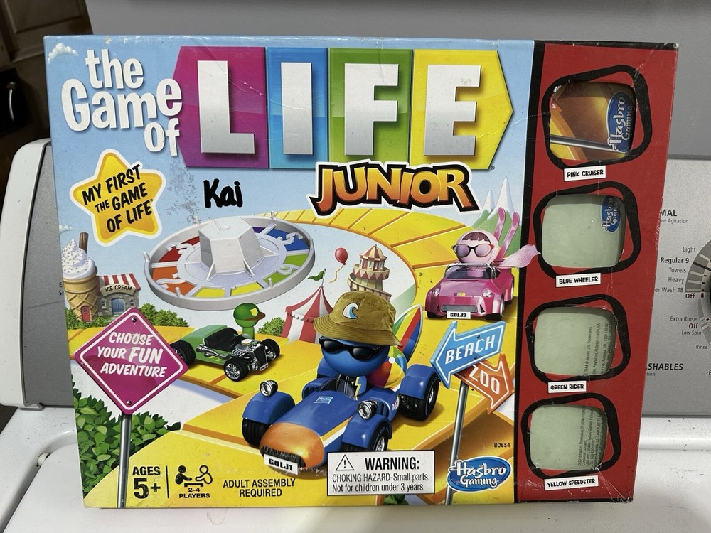 WB Hasbro Gaming The Game of Life Junior Family Fun Board Game for Kids