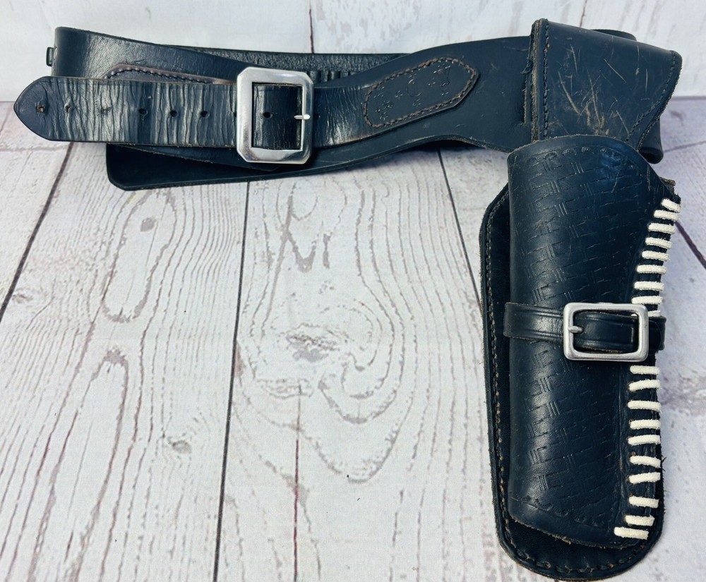 IDAHO LEATHER CO Leather Holster-83 R6 52 & Bandolier-32” 22 17 Left Handed READ