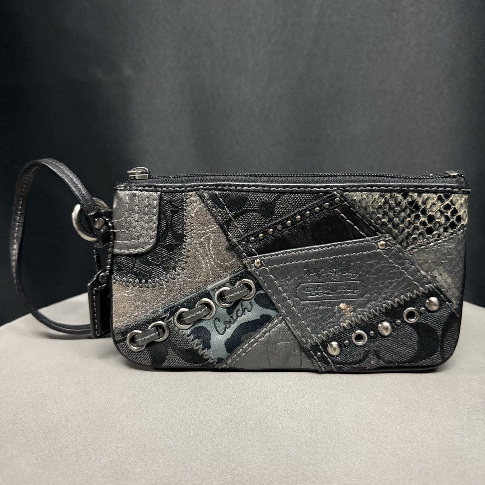 Vintage Y2K Coach Patchwork Zoe Clutch Wristlet Wallet Black & Gray Small Purse