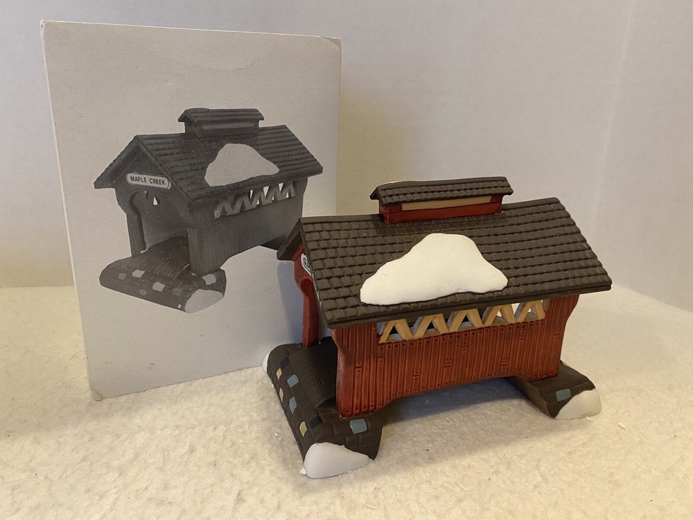 Dept 56 Heritage Village Red Covered Bridge 5987-0 Excellent Condition