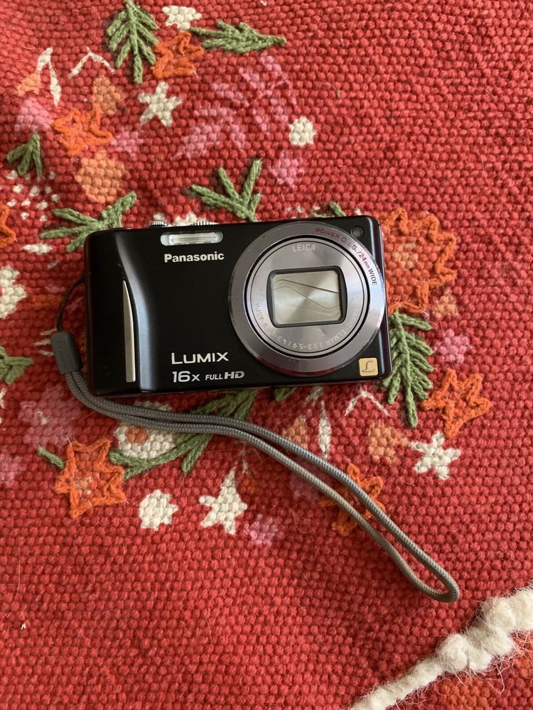 Panasonic Lumix DMC-ZS10 14.1MP Digital Camera - Black