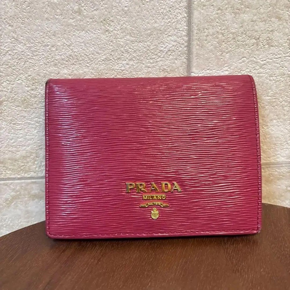 Prada Women’s Pink Saffiano Bifold Wallet Excellent Used Condition
