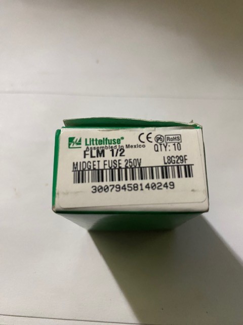 New Littelfuse FLM-1/2  1/2 Amp 250 Volt Time Delay Fuse Box Of 10