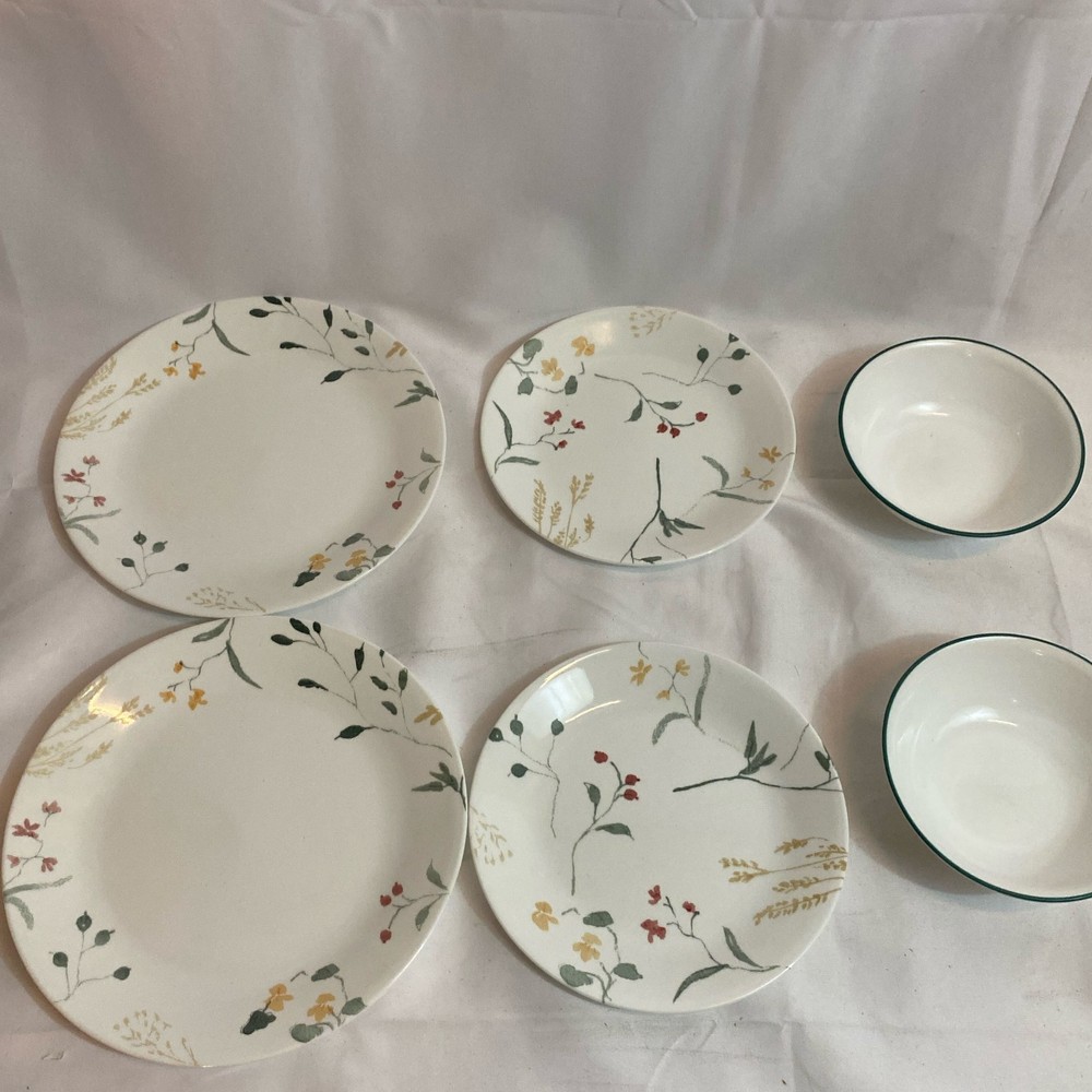 Corelle Wildflower Scatter 12-Pc Vitrelle Dinnerware Set, Svc for 4