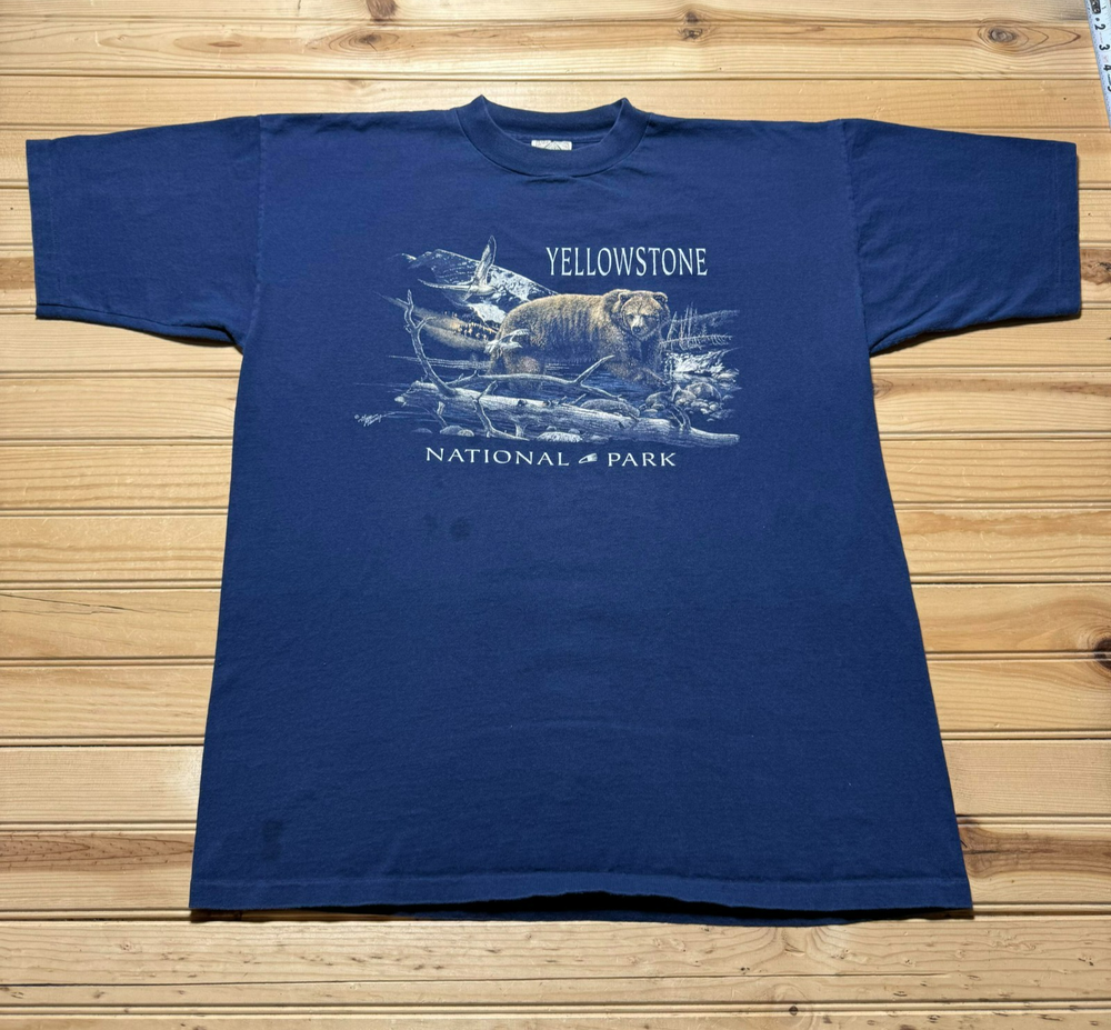 Vintage 90s Yellowstone National Park Grizzly Bear Wildlife Shirt USA - Size XL