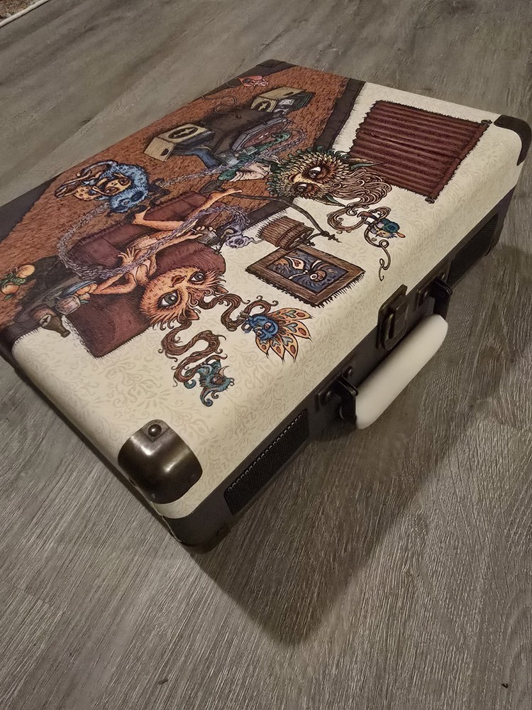 Dogfish Head Analog Crosley Cruiser Bluetooth Record Player CR8005D Marq Spusta