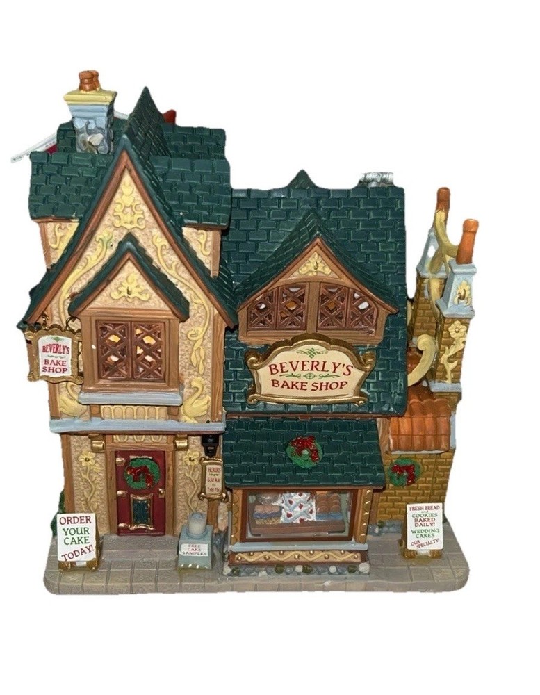 Lemax Carole Towne 2009 Beverly's Bake Shop Lighted Christmas Village House