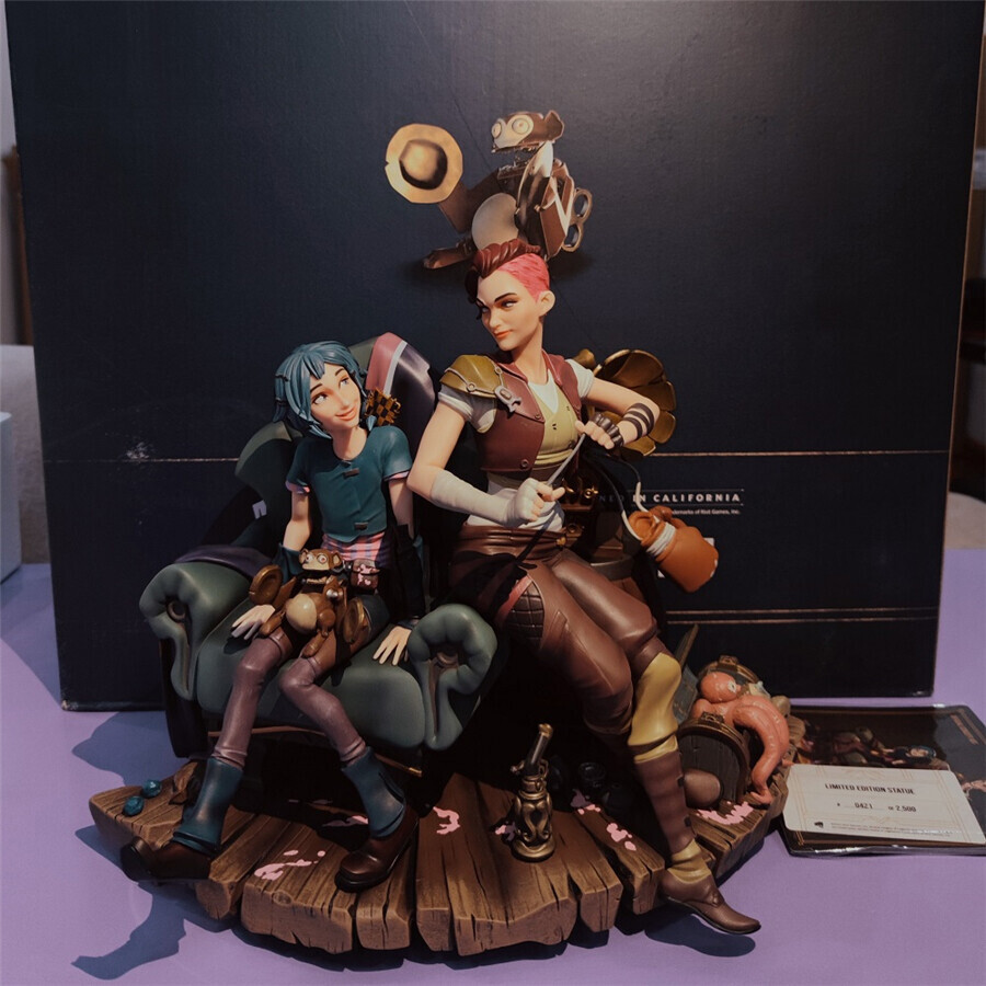 Arcane Collection: Vi & Jinx Figurines - Official League of Legends Statues
