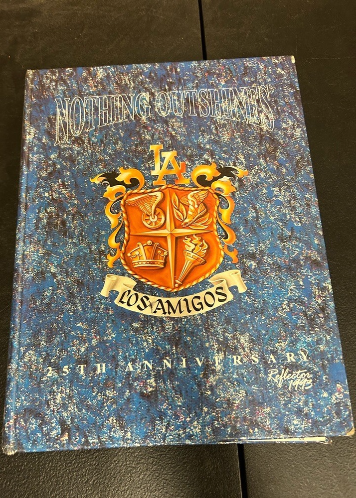 1993 LOS AMIGOS HIGH SCHOOL YEARBOOK FOUNTAIN VALLEY, CALIFORNIA  REFLECTOR