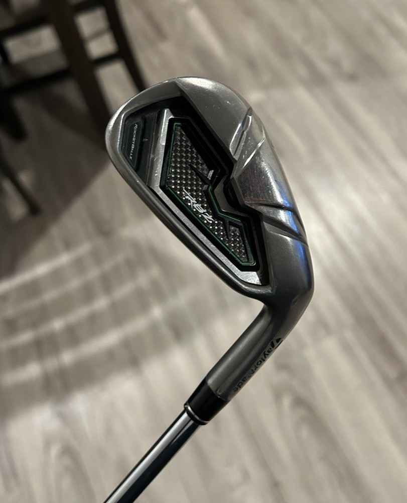 TaylorMade RBZ 7 iron steel shaft Silver Black Green RH Regular