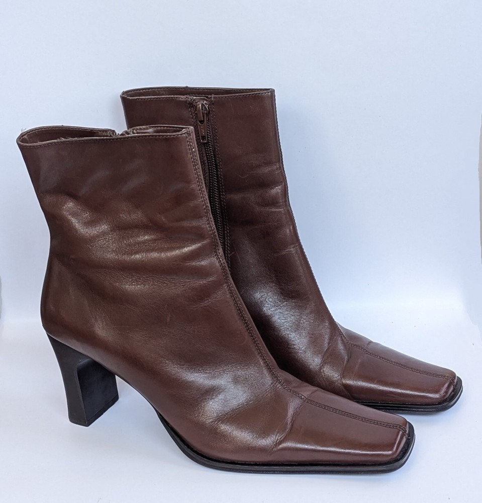 Vintage Diba Brown Leather Square Toe Heel Boots Size 8 M Whimsygoth Minimalist