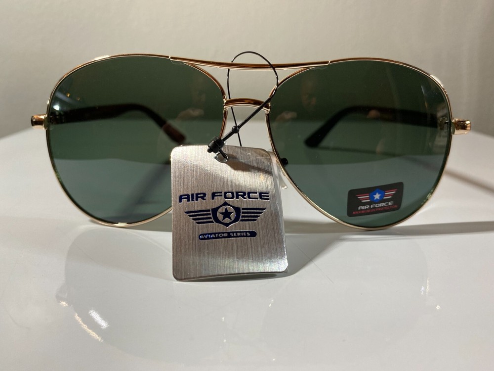 Men's gold wire aviator sunglasses with green lenses