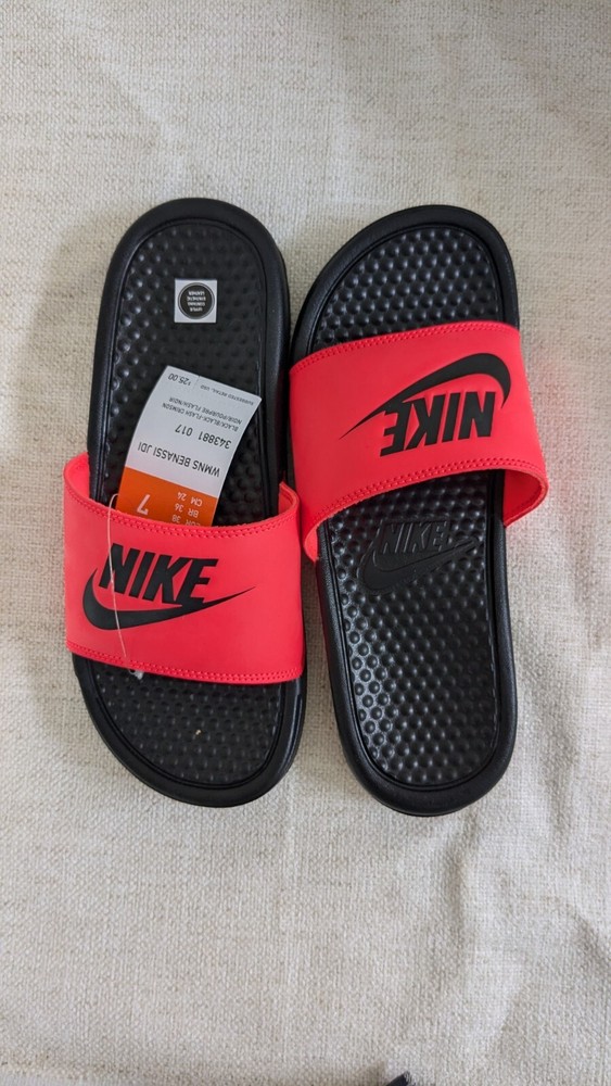 NIB Nike Benassi JDI 343881 018 Blac Flash Crimson Slides Sandals Shoes Women 7