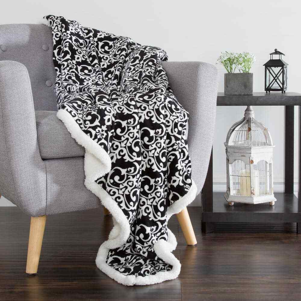 Black White Polyester Throw Blanket