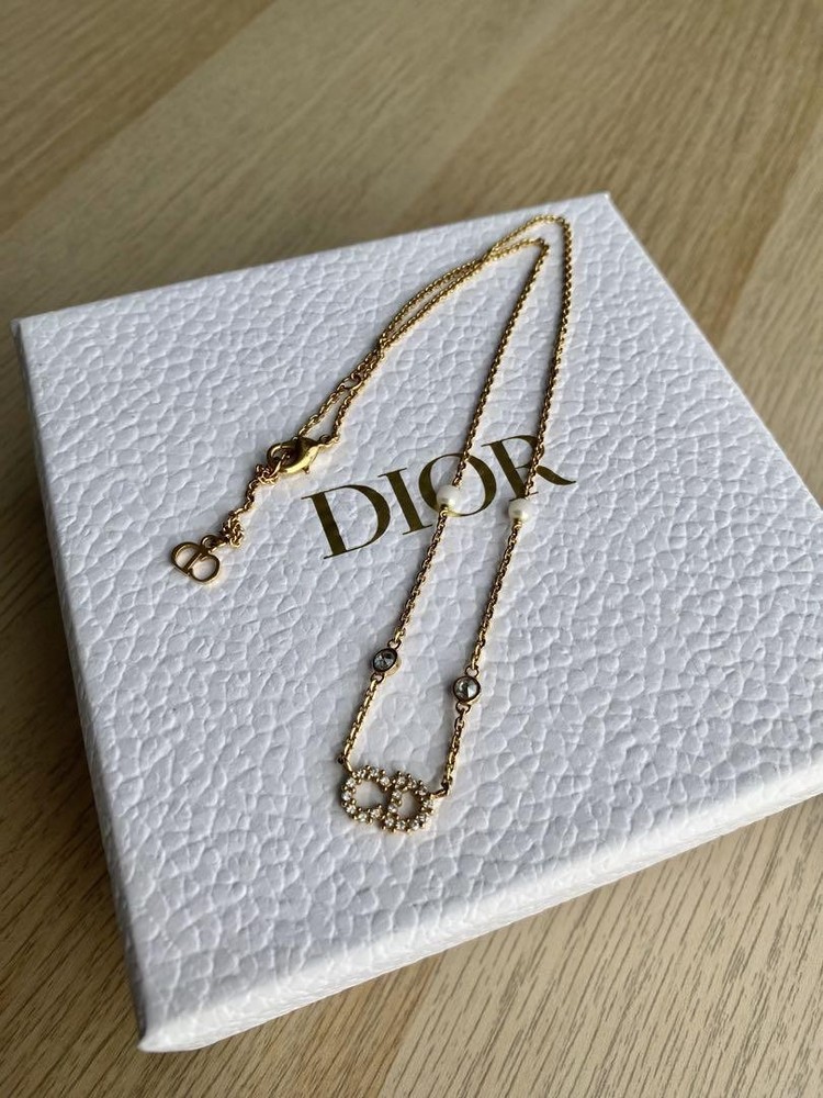 Christian Dior Gold Chain Necklace Pearl