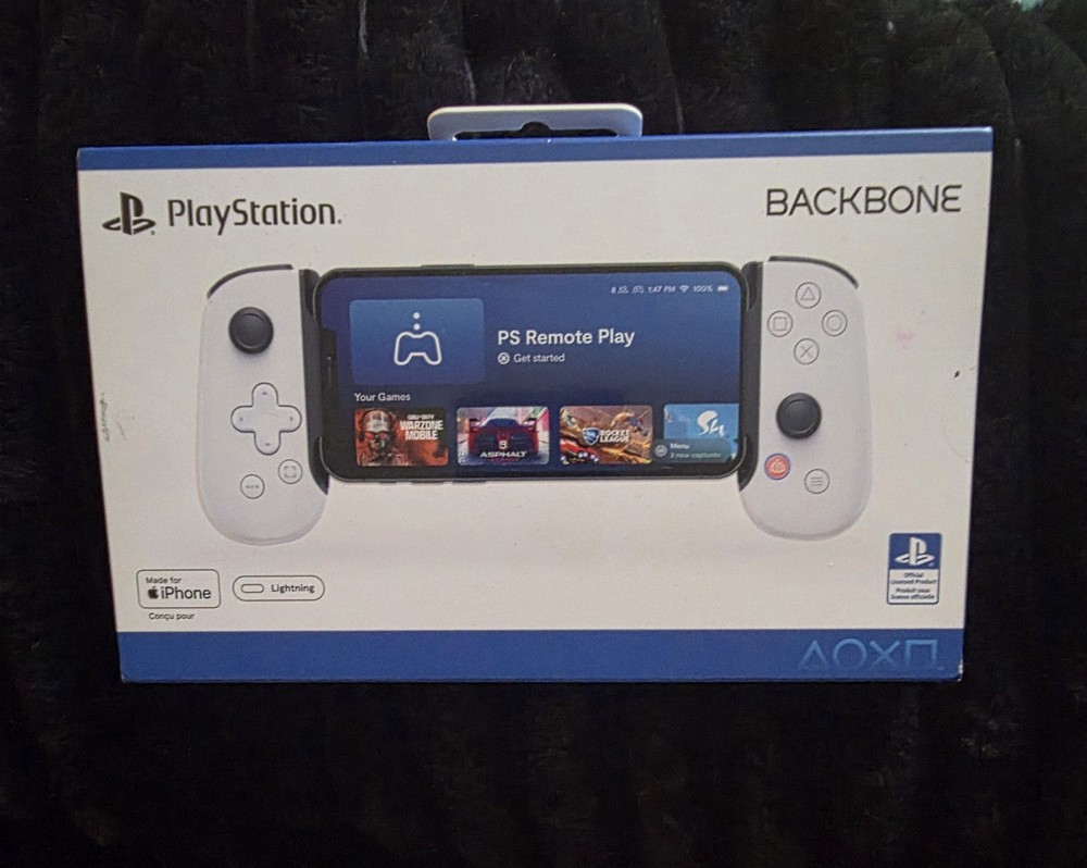 Sony PlayStation Backbone Lightning Mobile Gaming Controller -New In Box -Sale!